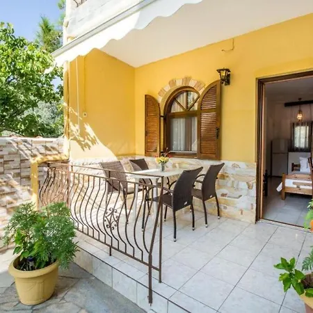 Apartamento Laskarina Garden