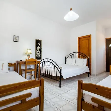 Apartamento Laskarina Garden *